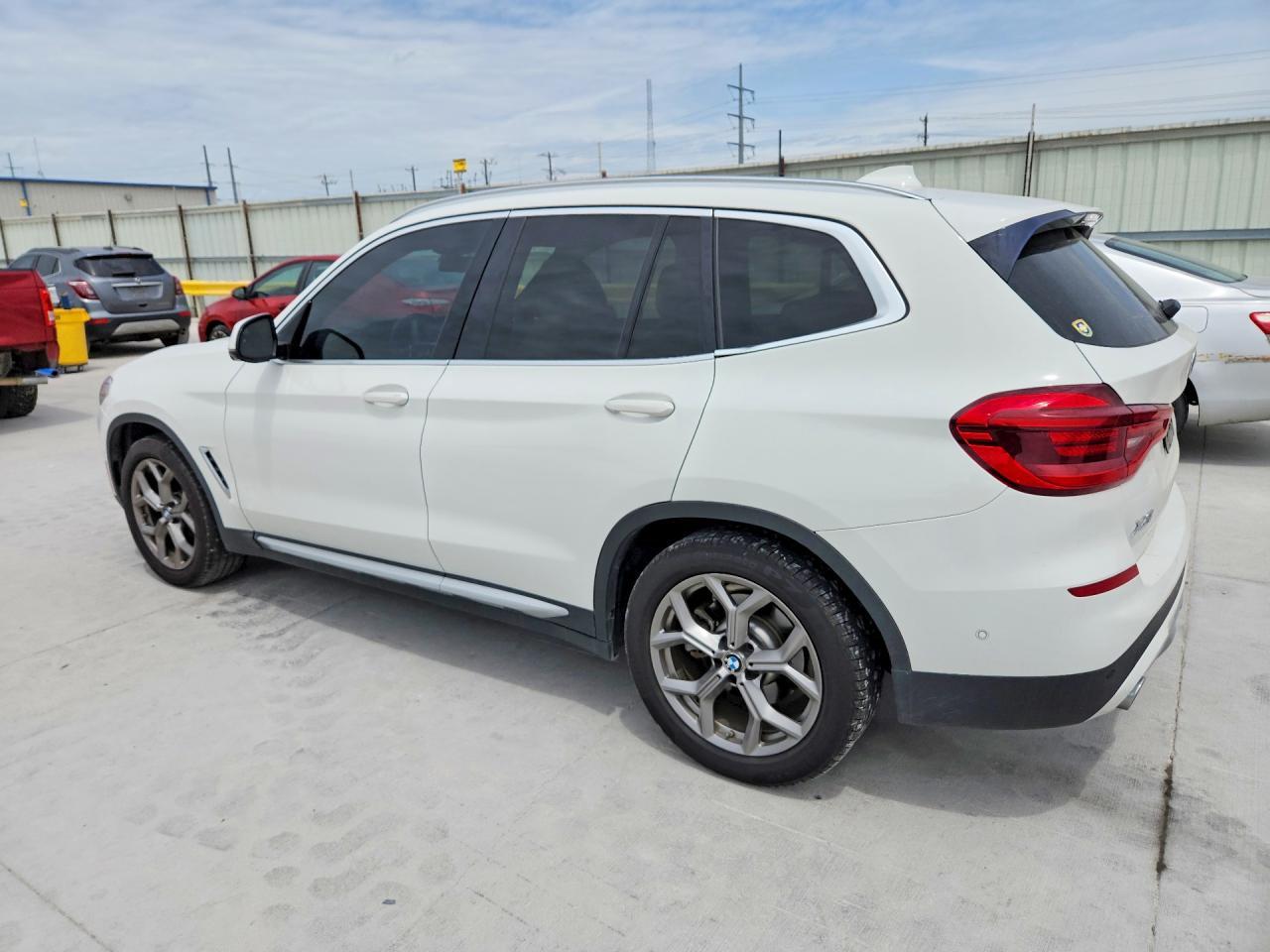 2020 BMW X3 Sdrive30I - Фото 2