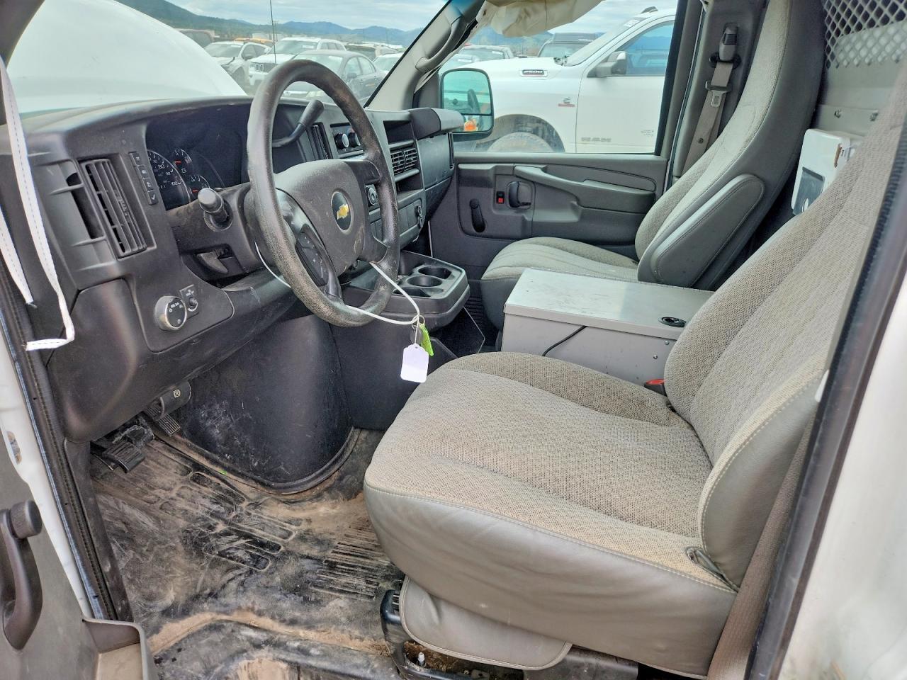 2013 Chevrolet Express G1500 - Фото 7