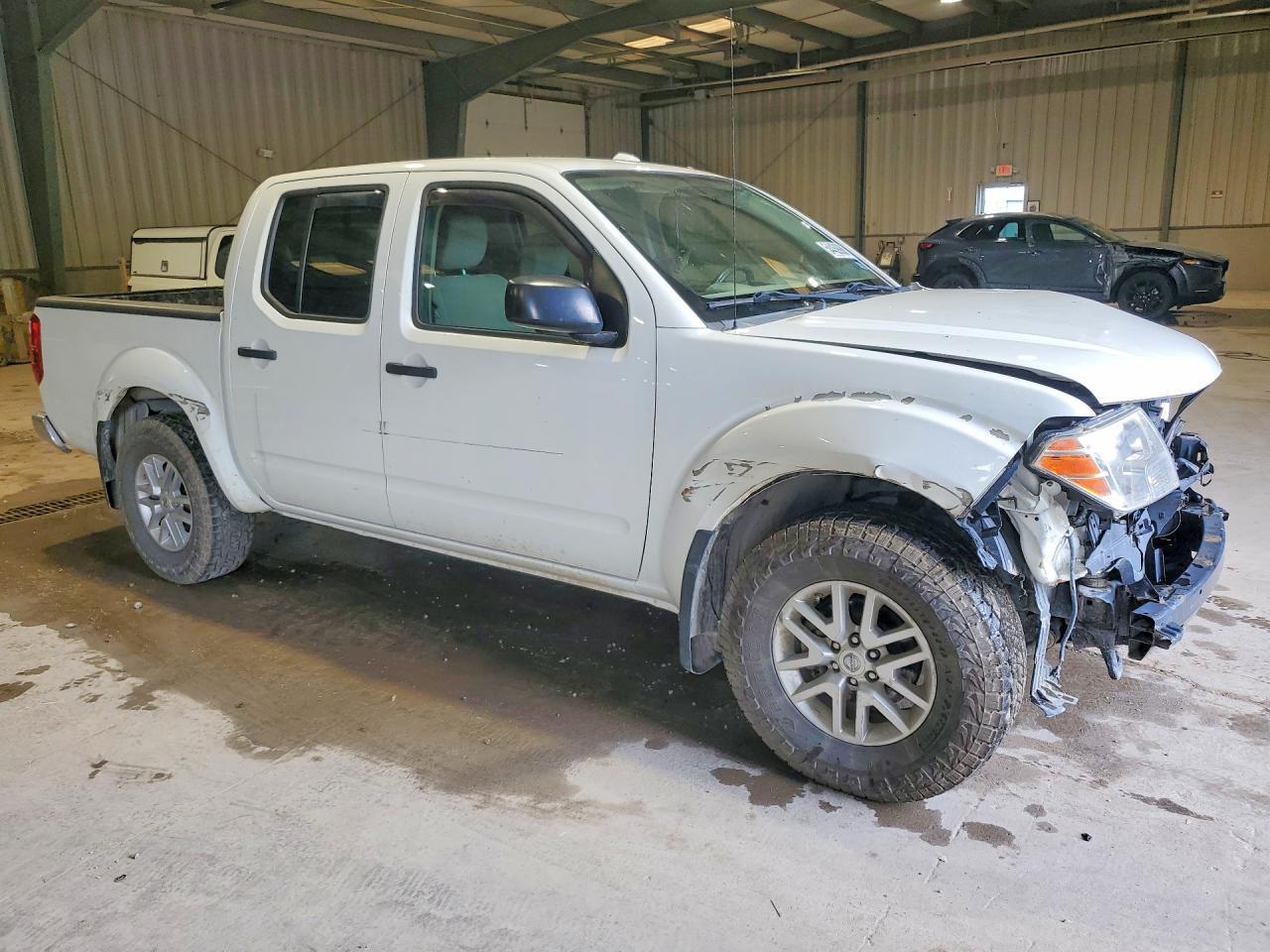 2017 Nissan Frontier - Фото 4