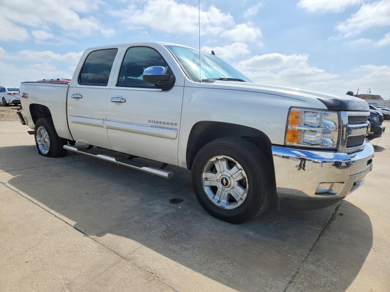 2012 Chevrolet Silverado K1500 Lt - Image 4