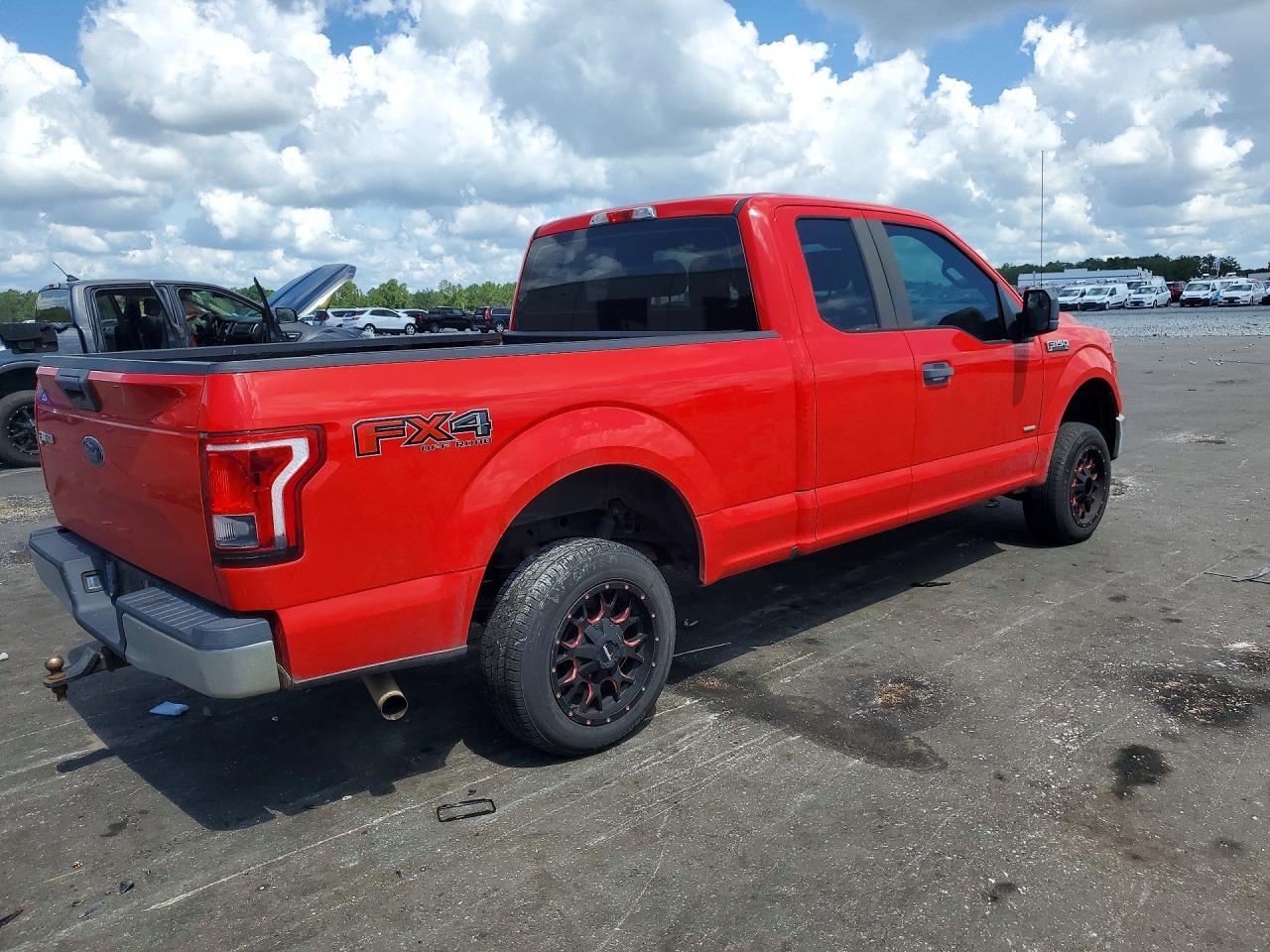 2015 Ford F150 Super Cab - Image 3