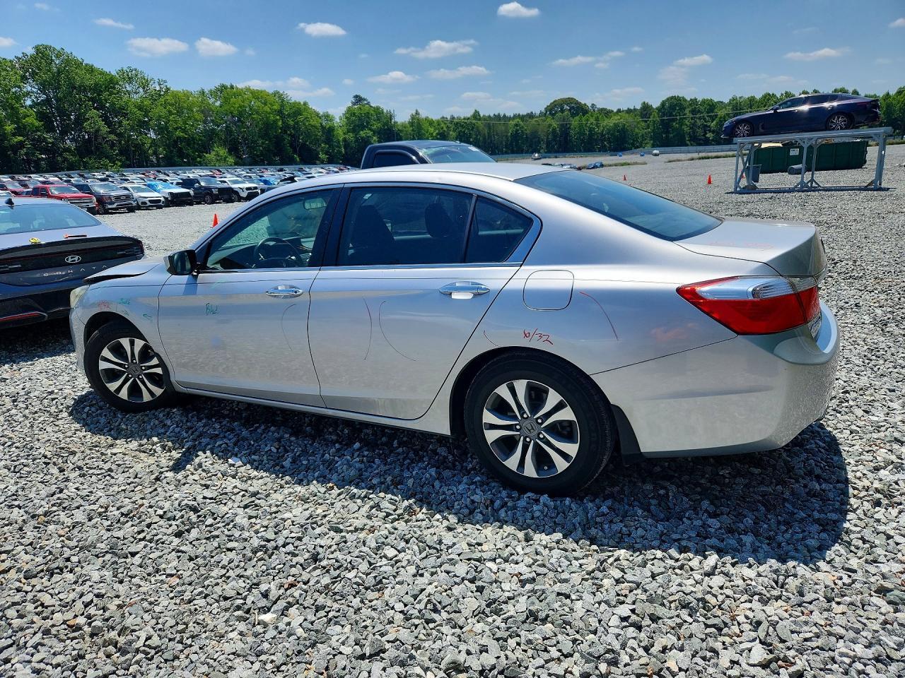 2015 Honda Accord Lx - Фото 2