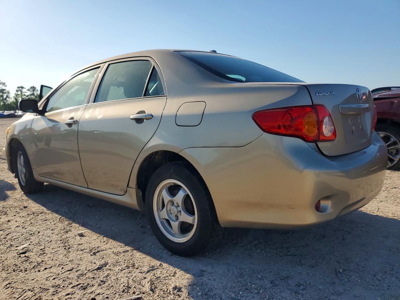 2009 Toyota Corolla Le - Фото 2