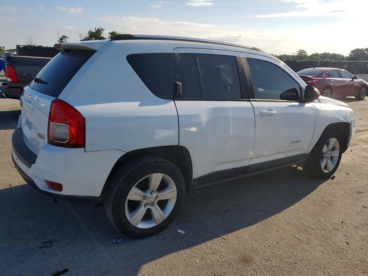 2016 Jeep Compass Latitude - Фото 3