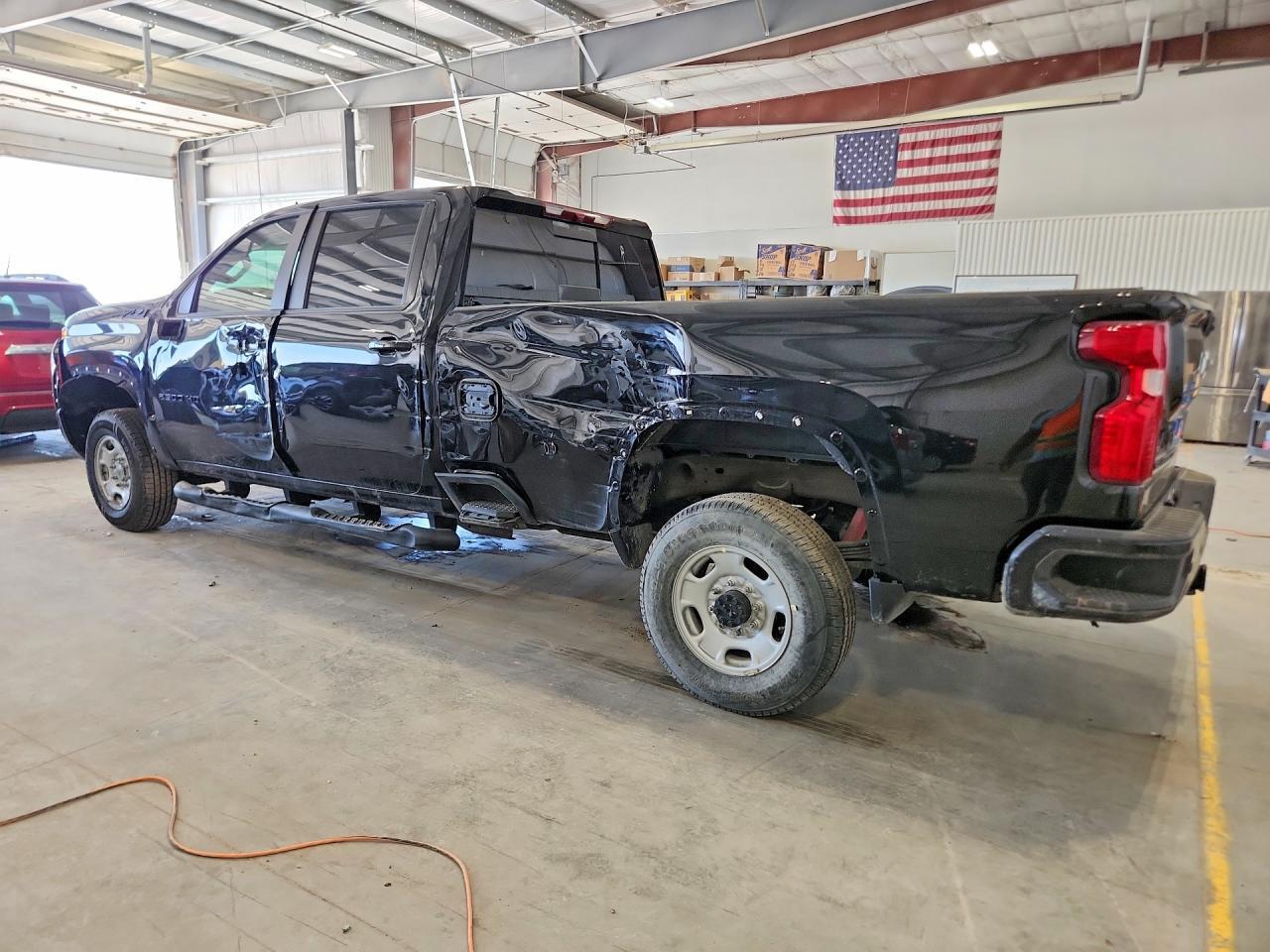 2024 Chevrolet Silverado K2500 Heavy Duty Lt - Image 2
