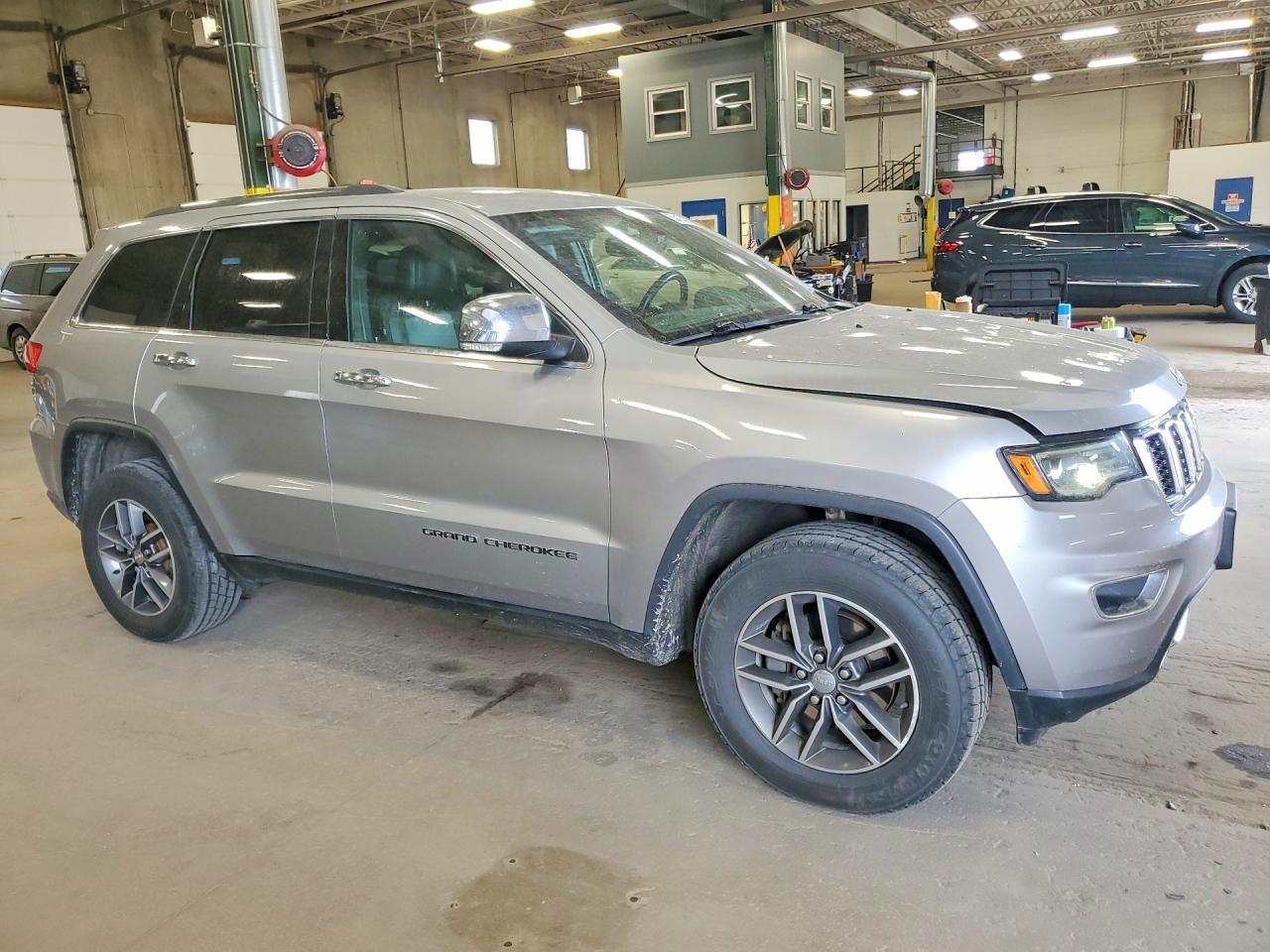 2017 Jeep Grand Cherokee Limited - Фото 4
