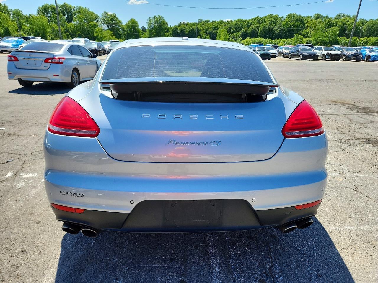 2015 Porsche Panamera S - Image 6