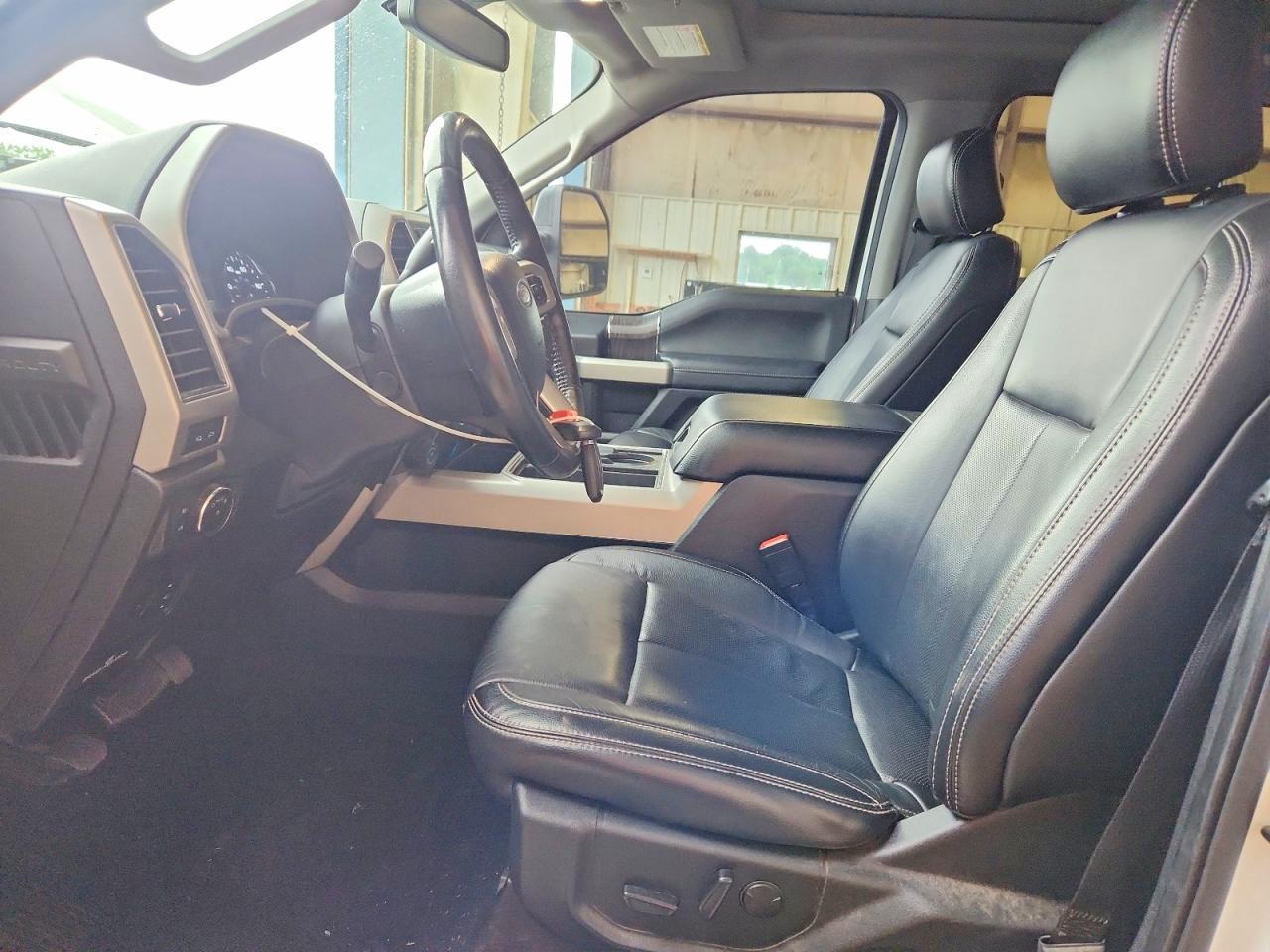 2020 Ford F250 Super Duty - Фото 7