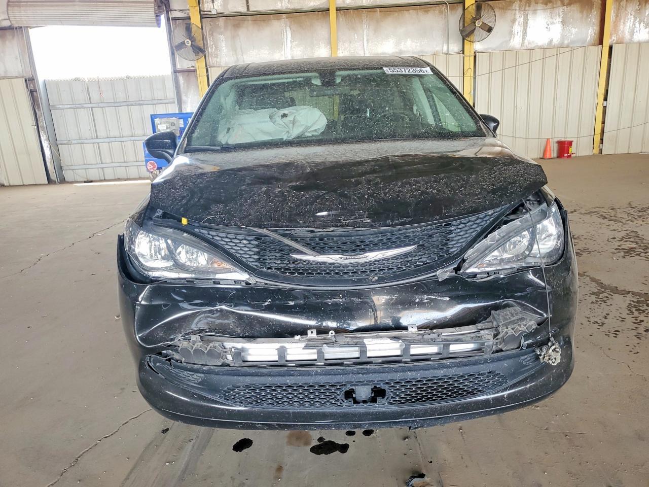 2022 Chrysler Voyager - Фото 5