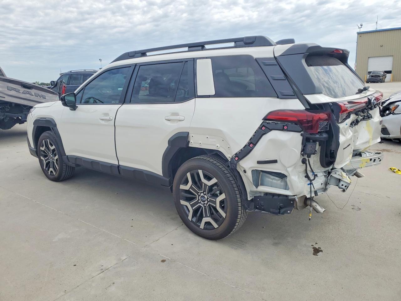 2026 Subaru Outback Touring Xt - Фото 2