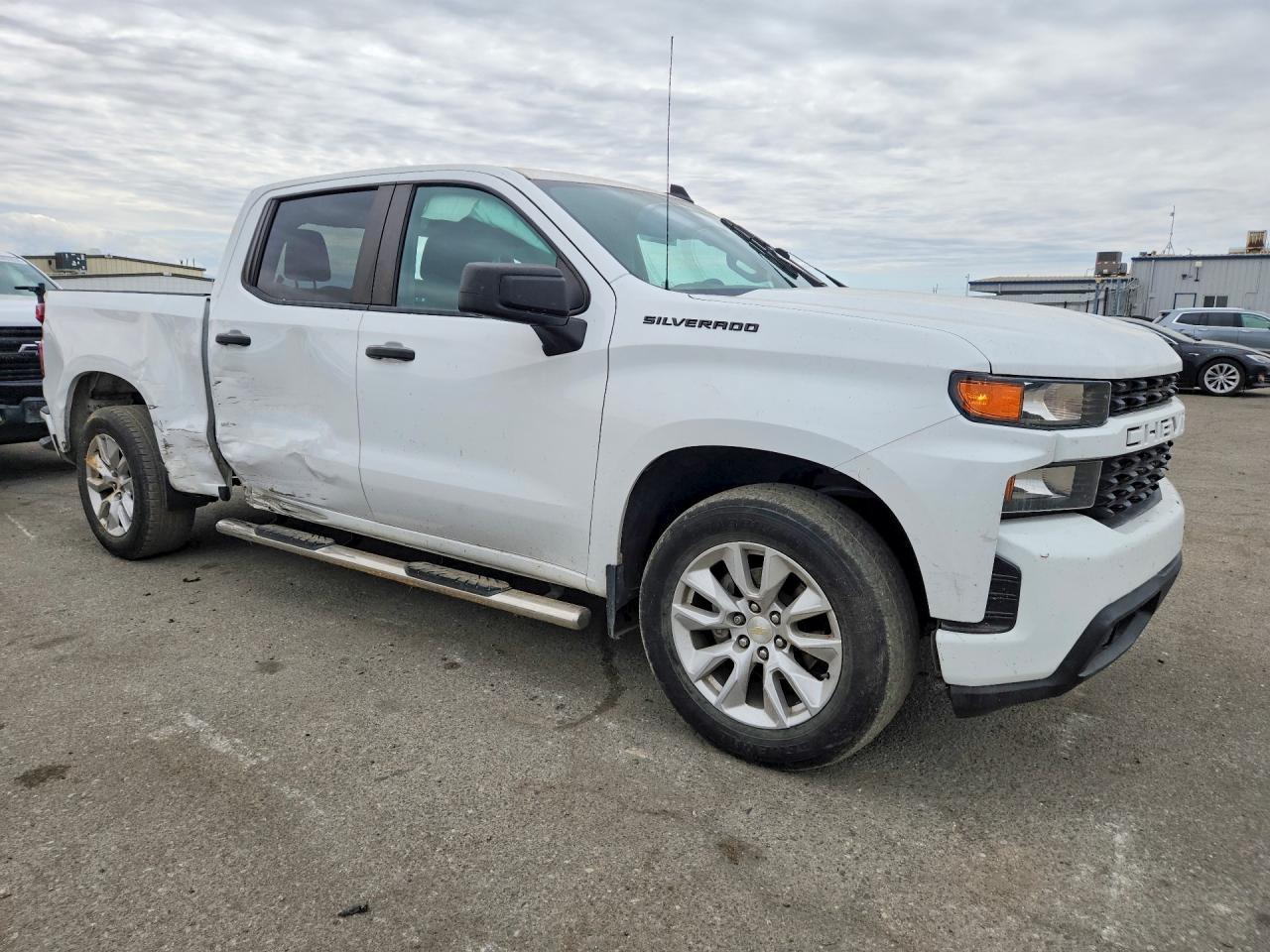 2021 Chevrolet Silverado C1500 Custom - Фото 4