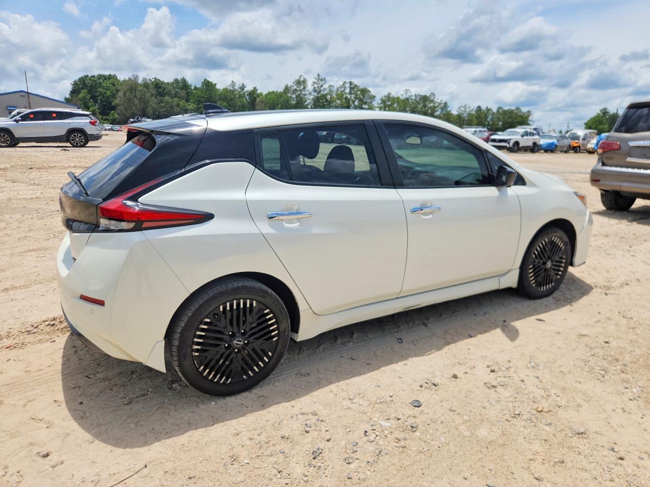 2023 Nissan Leaf Sv Plus - Фото 3