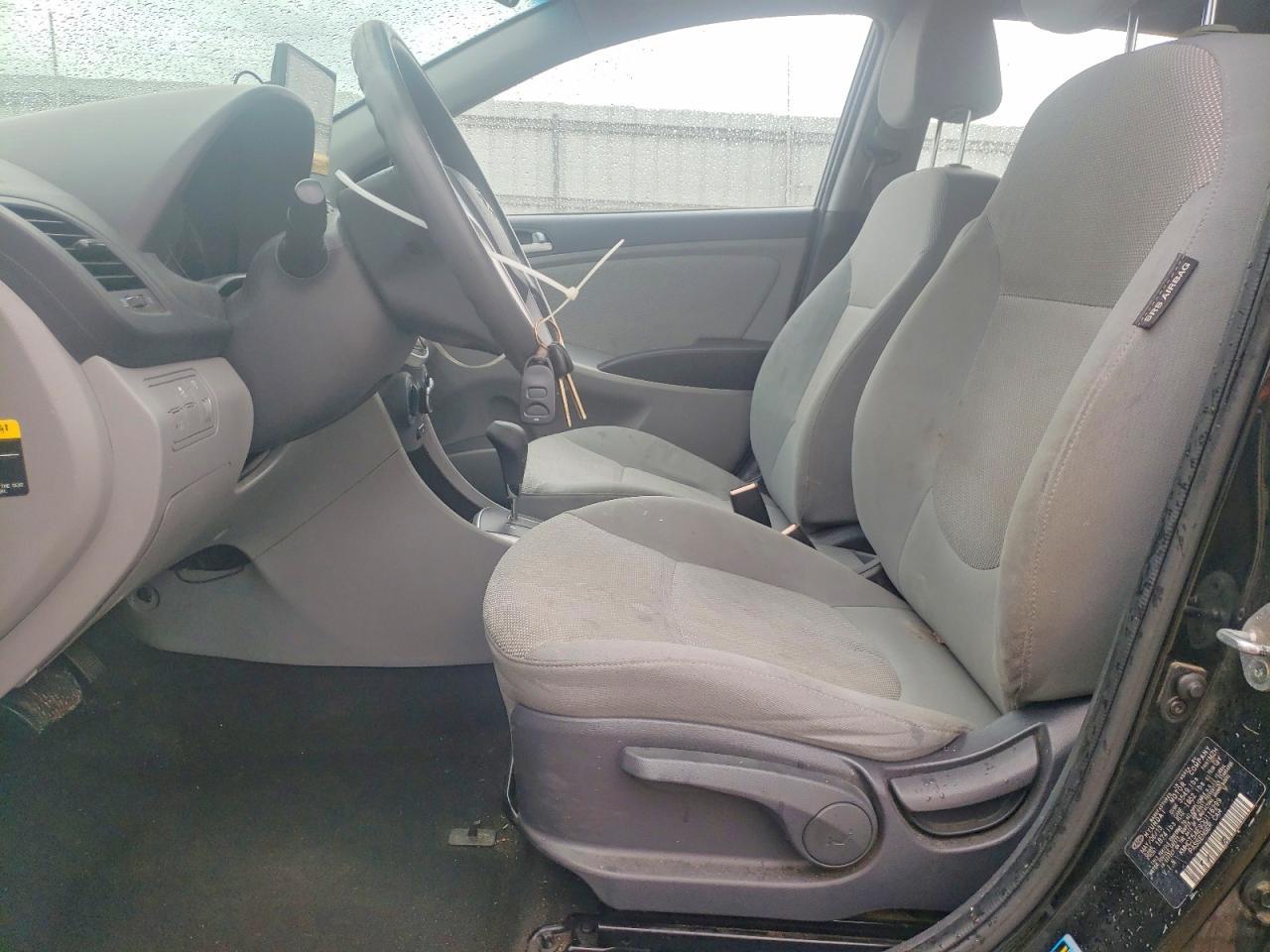 2013 Hyundai Accent Gs - Image 7