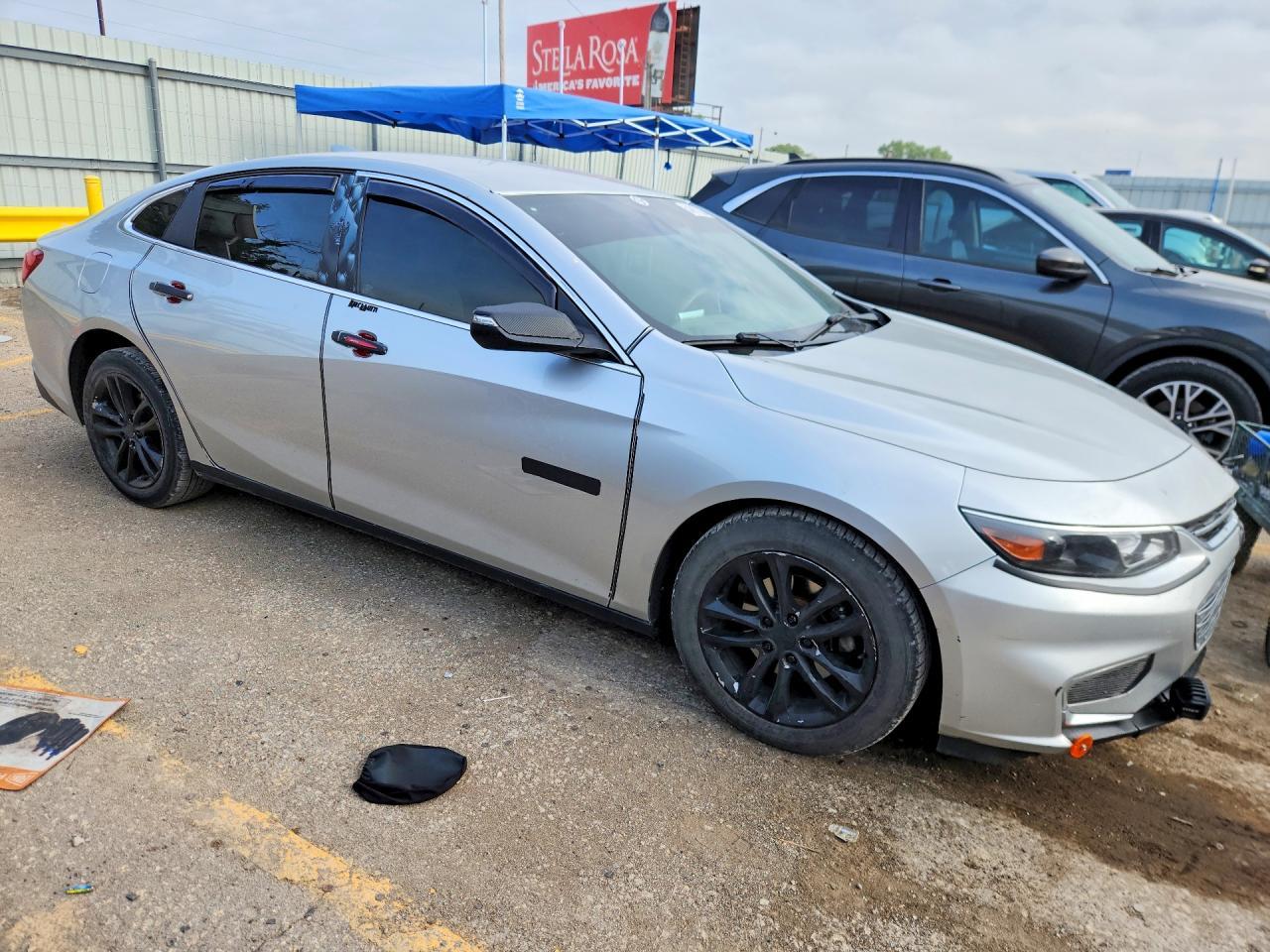 2018 Chevrolet Malibu Lt - Image 4