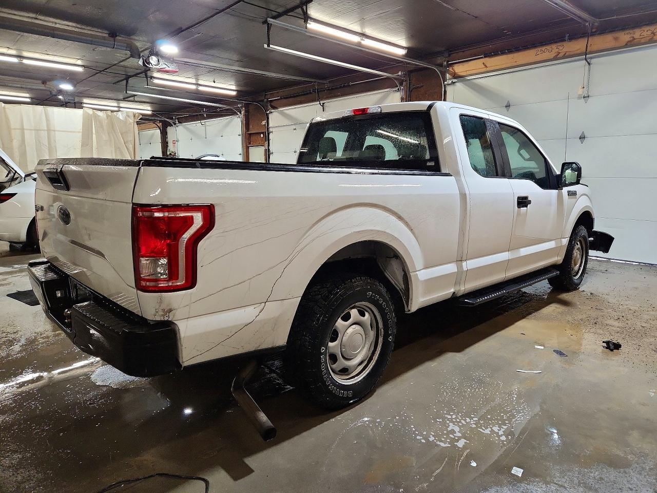 2017 Ford F150 Super Cab - Image 3