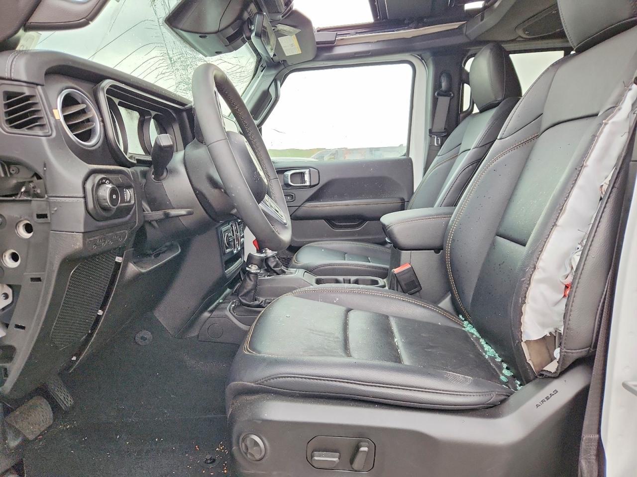 2026 Jeep Wrangler Sahara - Фото 7