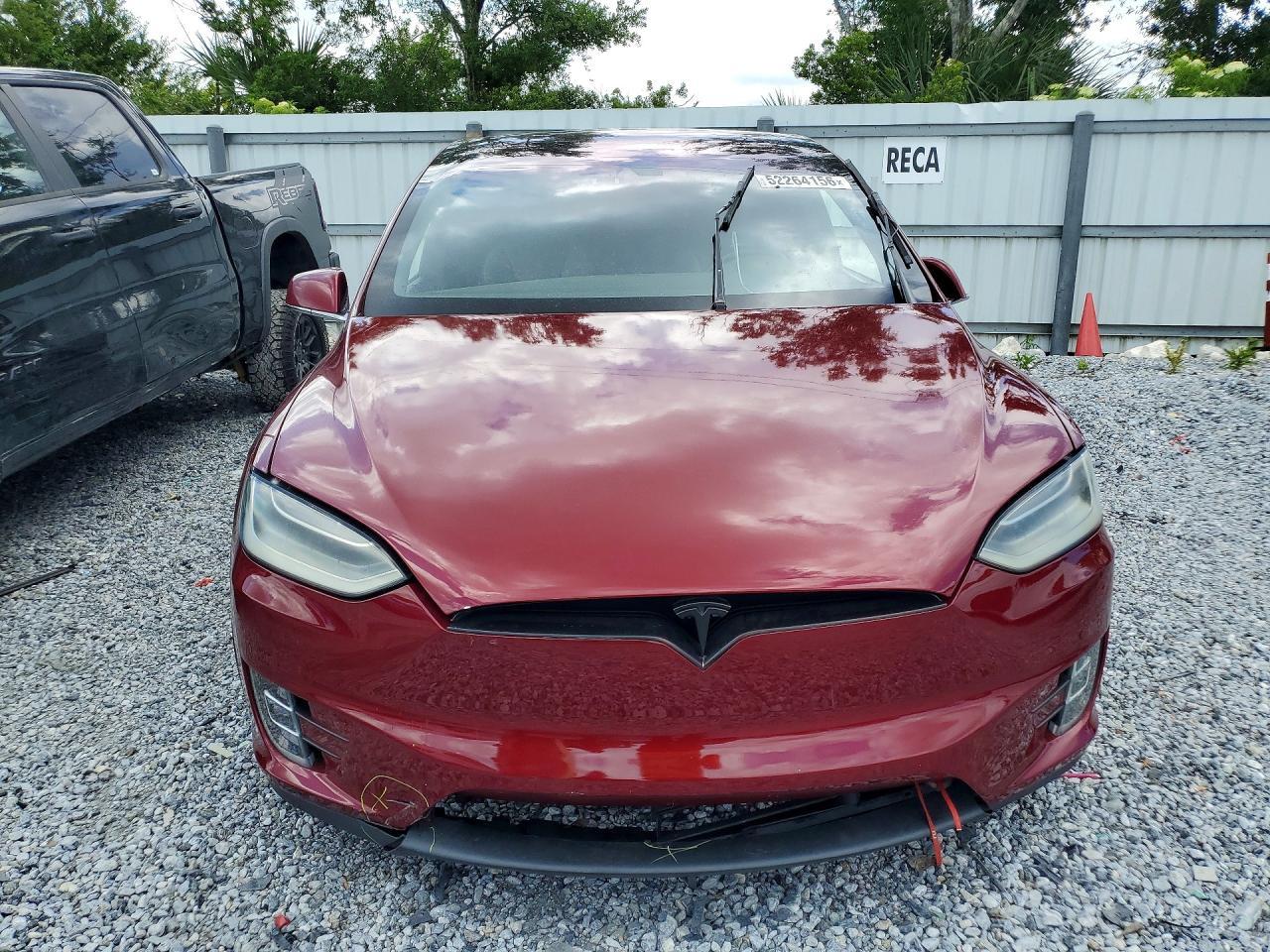 2016 Tesla Model X - Image 5