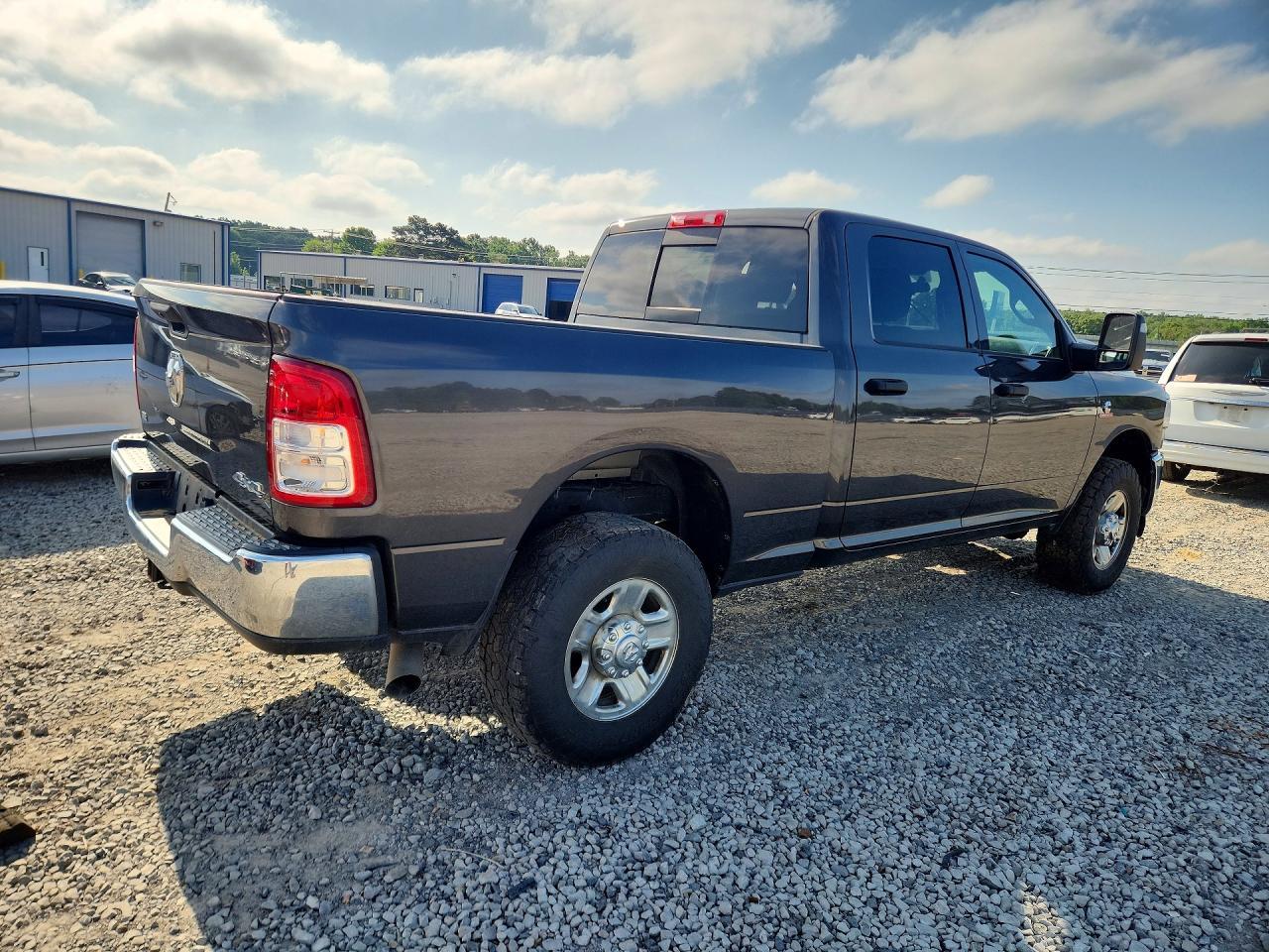 2024 Ram 2500 Tradesman - Фото 3