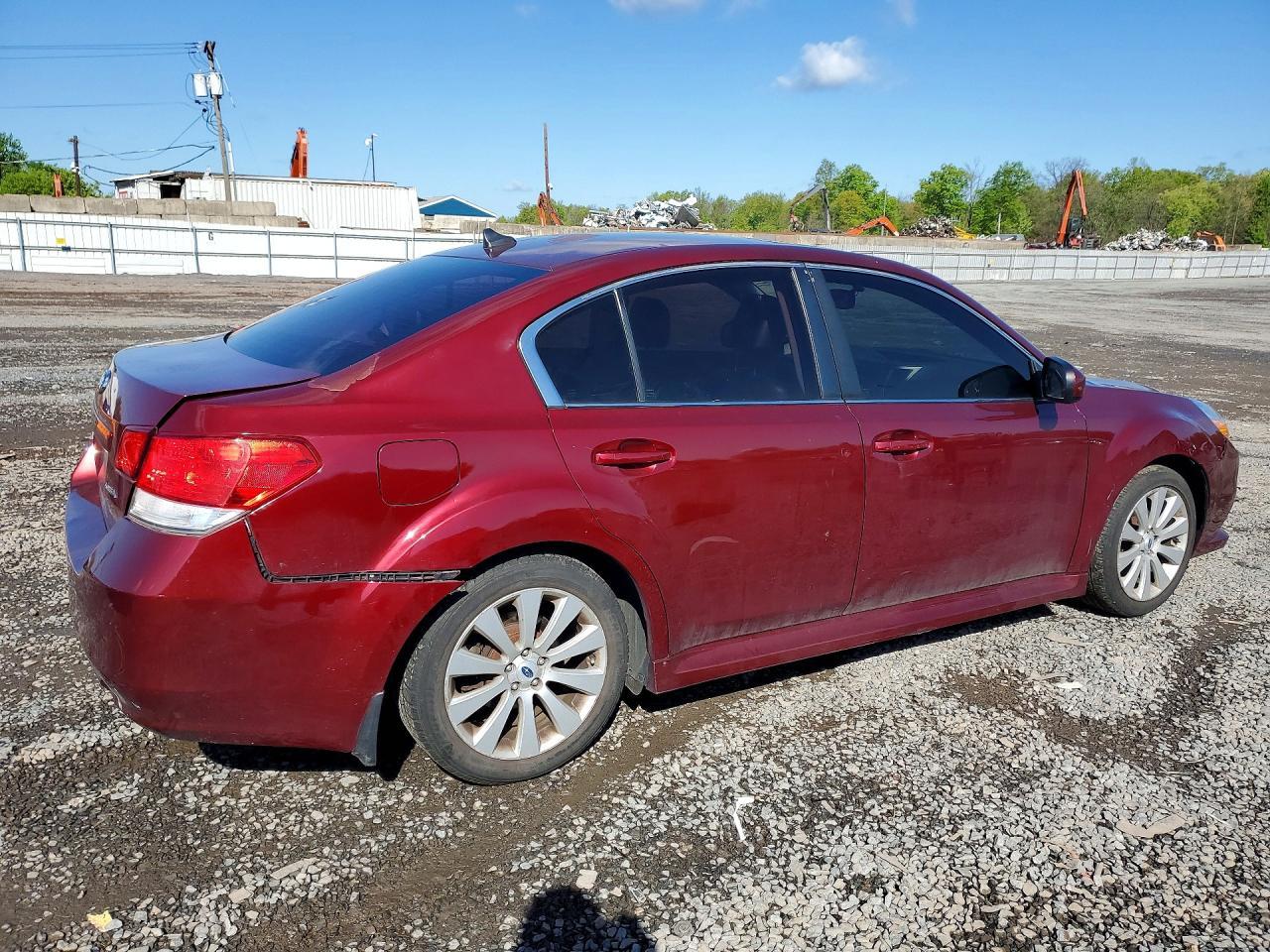 2012 Subaru Legacy 2.5I Limited - Image 3