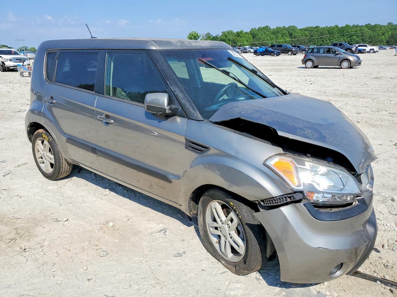 2011 Kia Soul + - Image 4