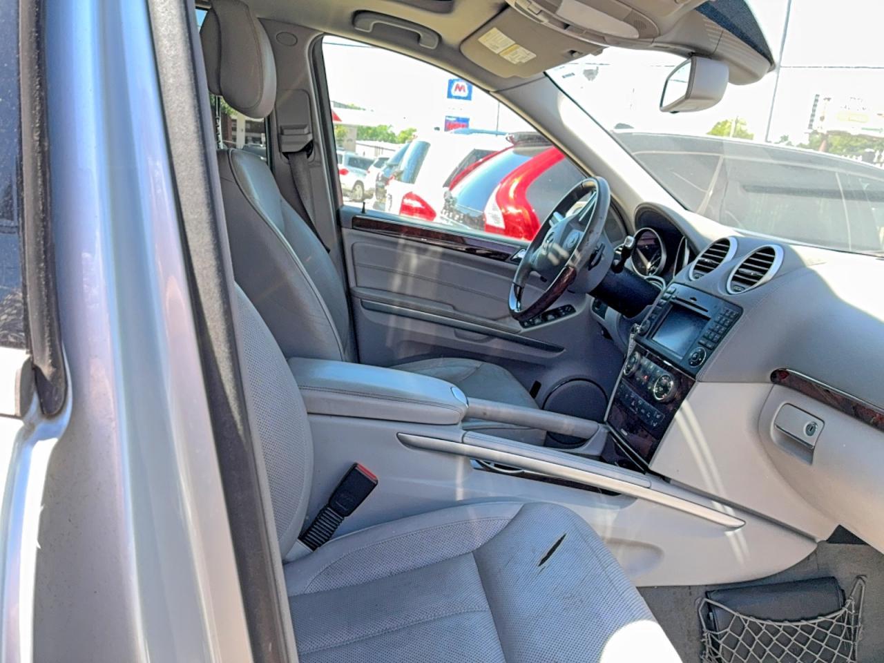 2010 Mercedes-Benz Gl 450 4Matic - Image 5