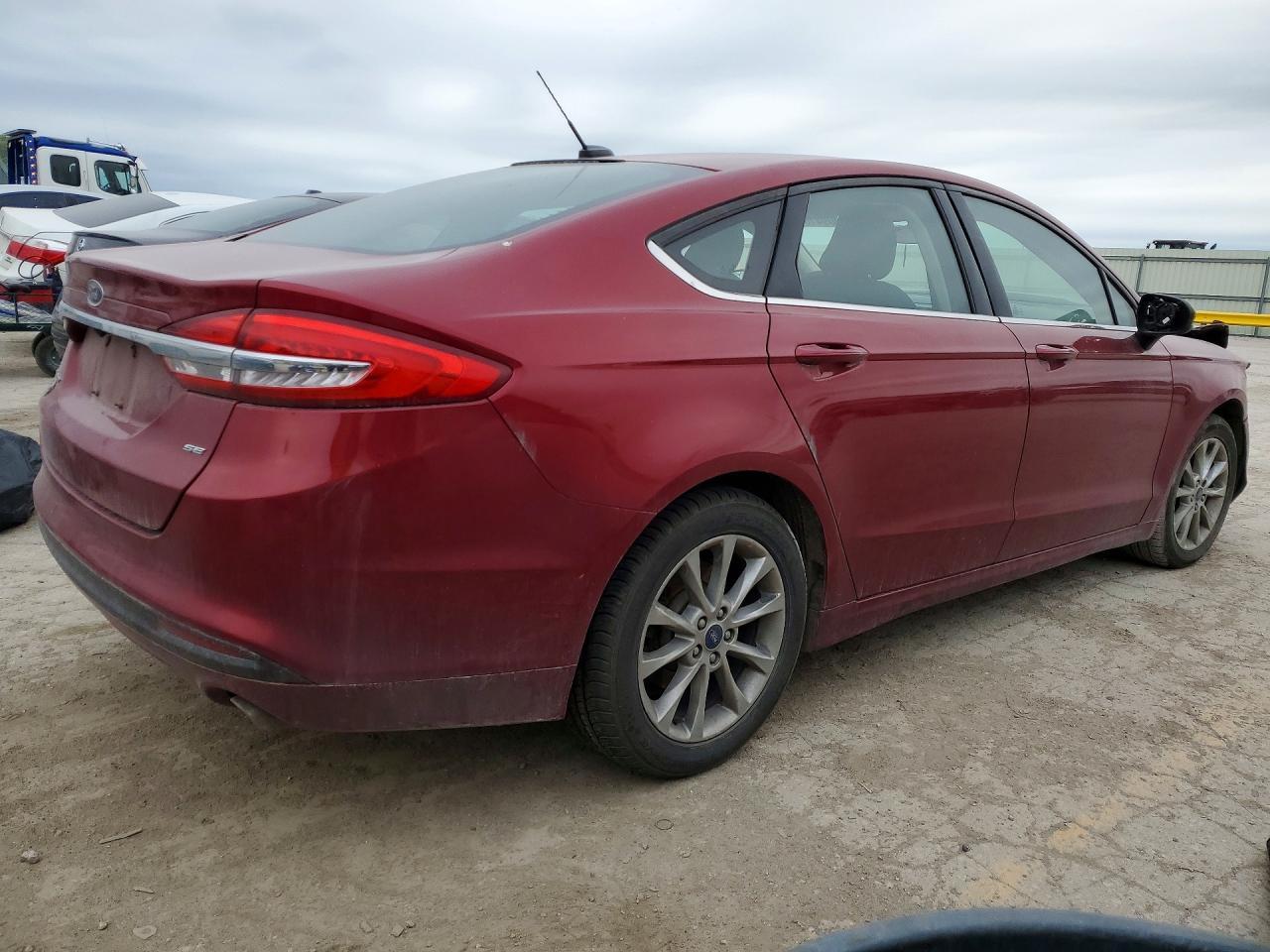2017 Ford Fusion Se - Image 3