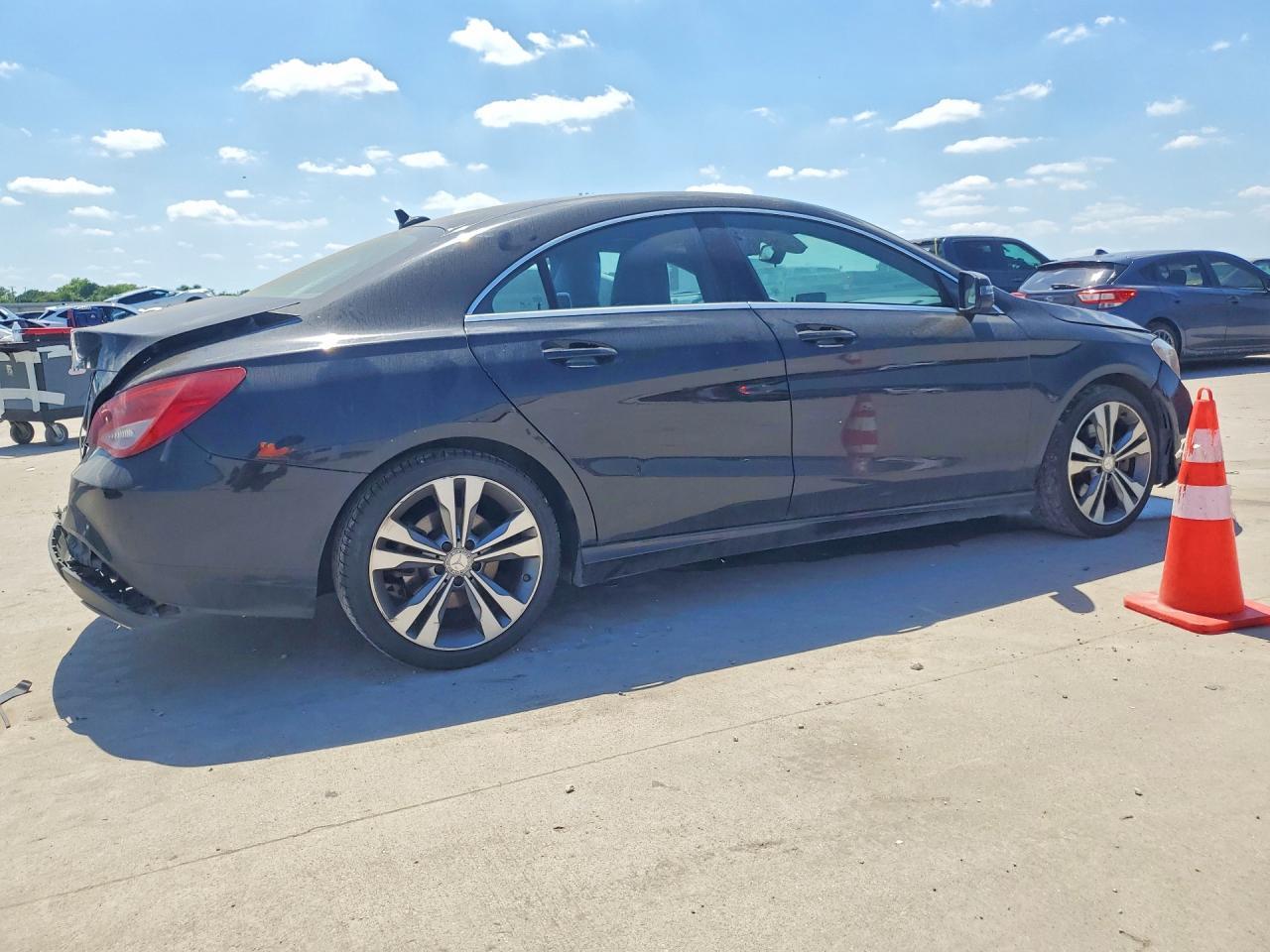 2018 Mercedes-Benz Cla 250 - Фото 3
