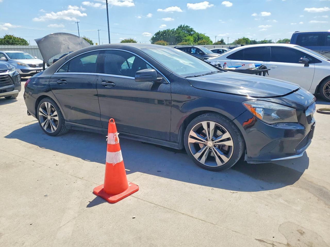 2018 Mercedes-Benz Cla 250 - Фото 4