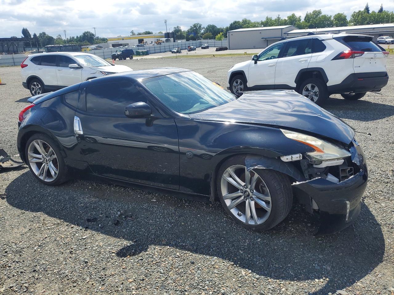 2017 Nissan 370Z Base - Image 4