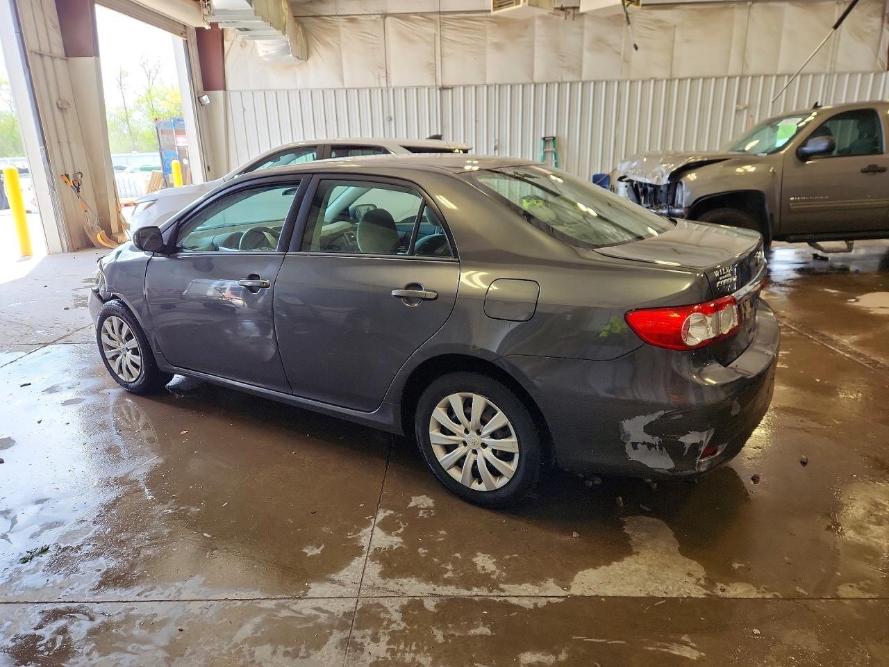 2012 Toyota Corolla Le - Image 2