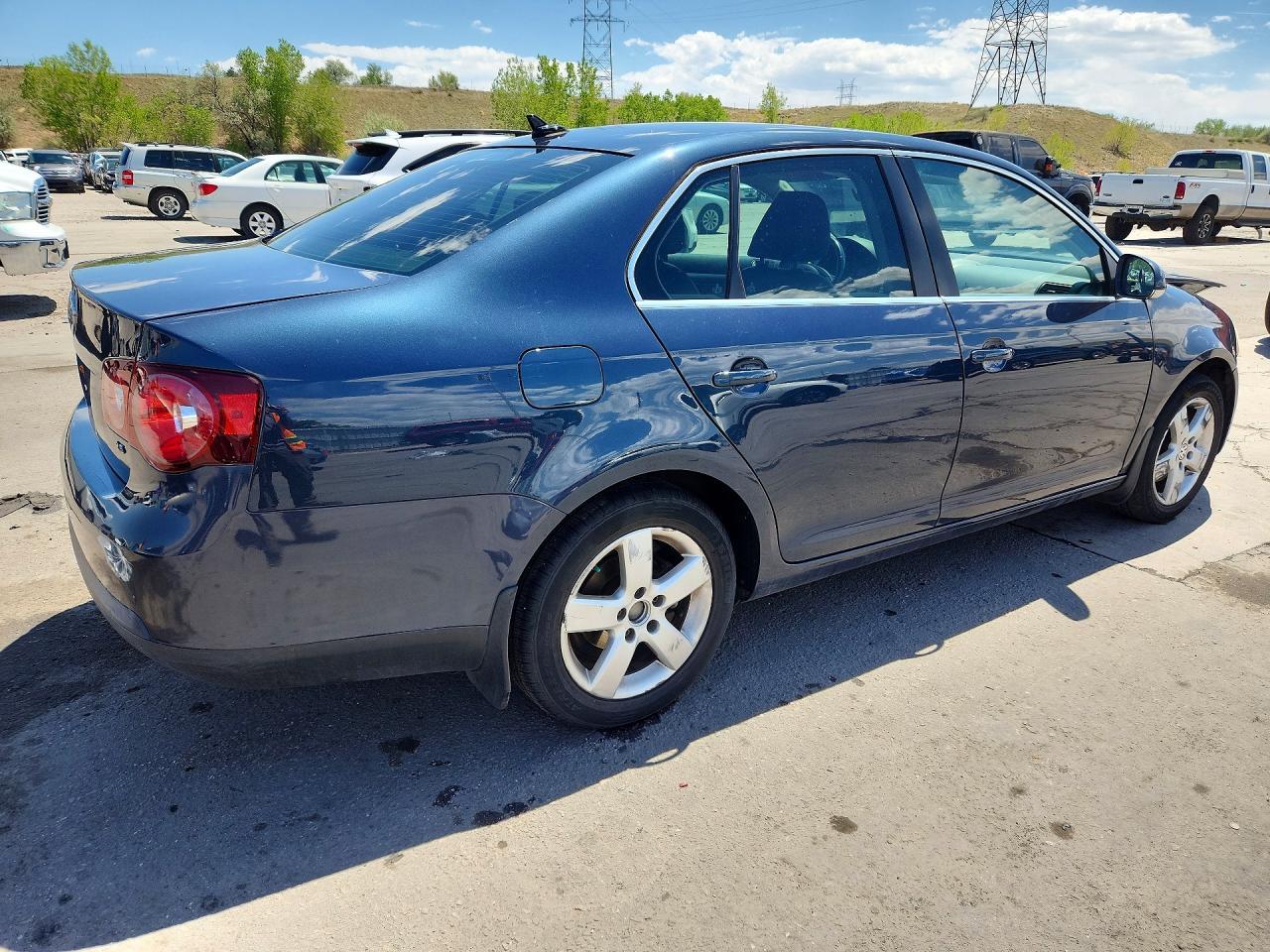 2009 Volkswagen Jetta Se - Фото 3