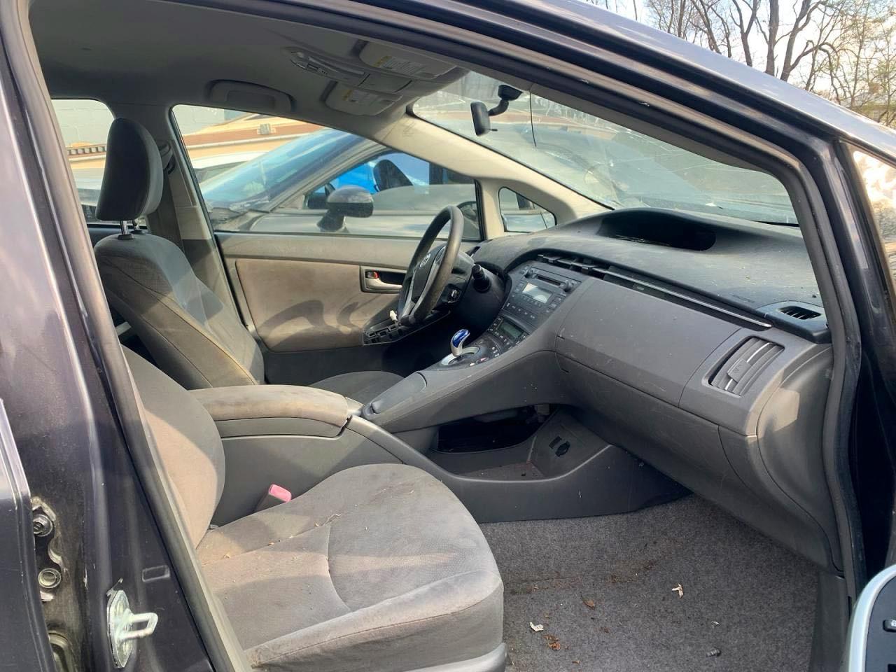 2010 Toyota Prius Iii - Фото 5