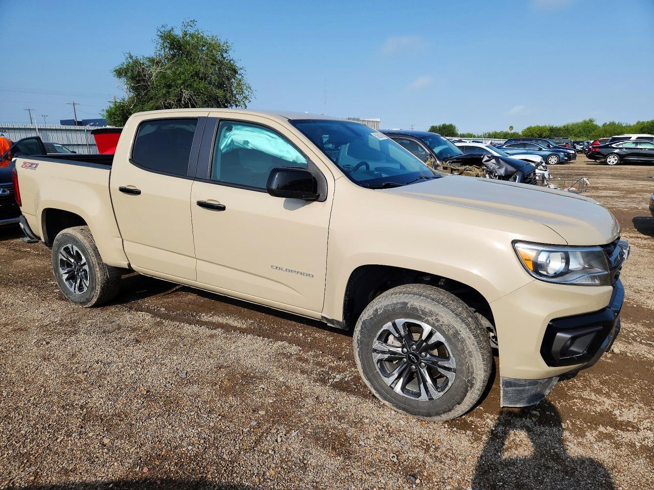 2022 Chevrolet Colorado Z71 - Image 4