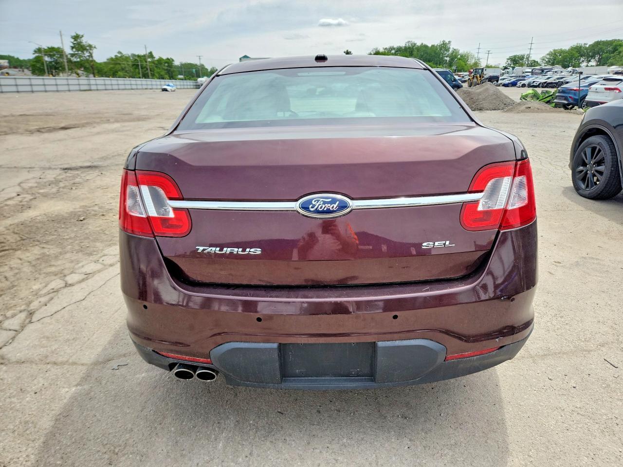 2012 Ford Taurus Sel - Фото 6