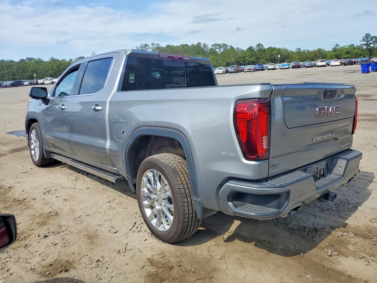 2023 GMC Sierra C1500 Denali - Фото 2