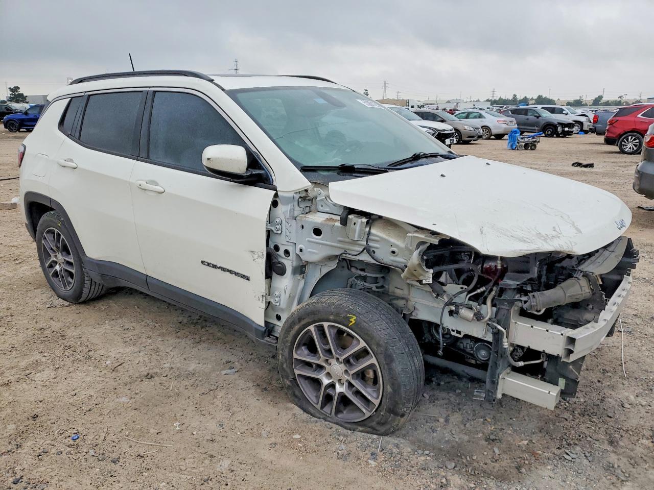 2020 Jeep Compass Latitude - Фото 4