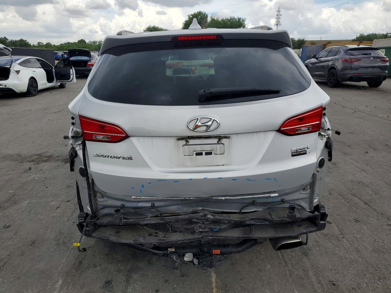 2015 Hyundai Santa Fe Sport 2.4L - Фото 6