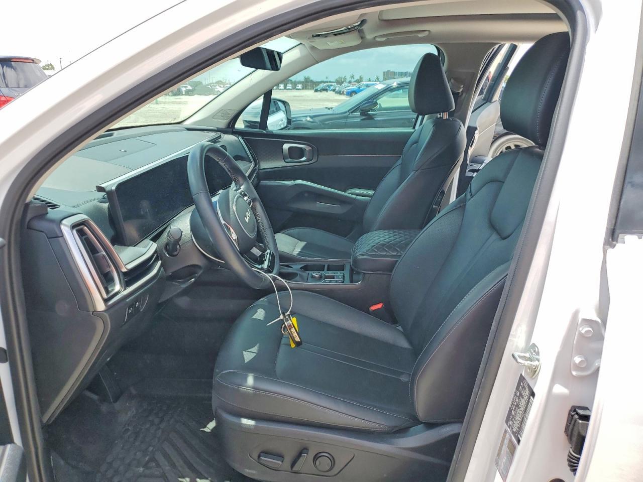 2024 Kia Sorento Ex - Image 7