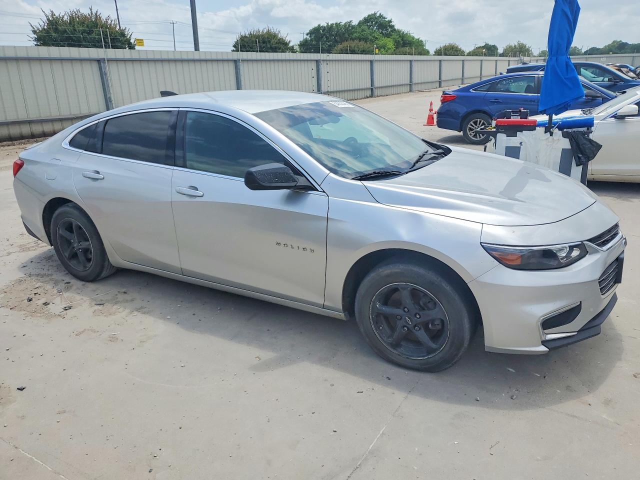 2016 Chevrolet Malibu Ls - Фото 4