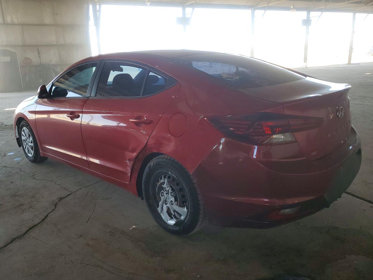 2019 Hyundai Elantra Se - Фото 2