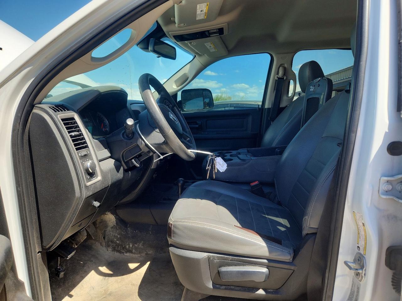 2016 Ram 3500 St - Image 7