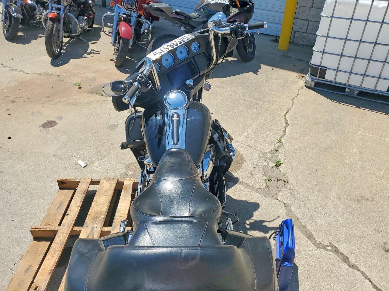 2022 Harley-Davidson Flhx - Image 6