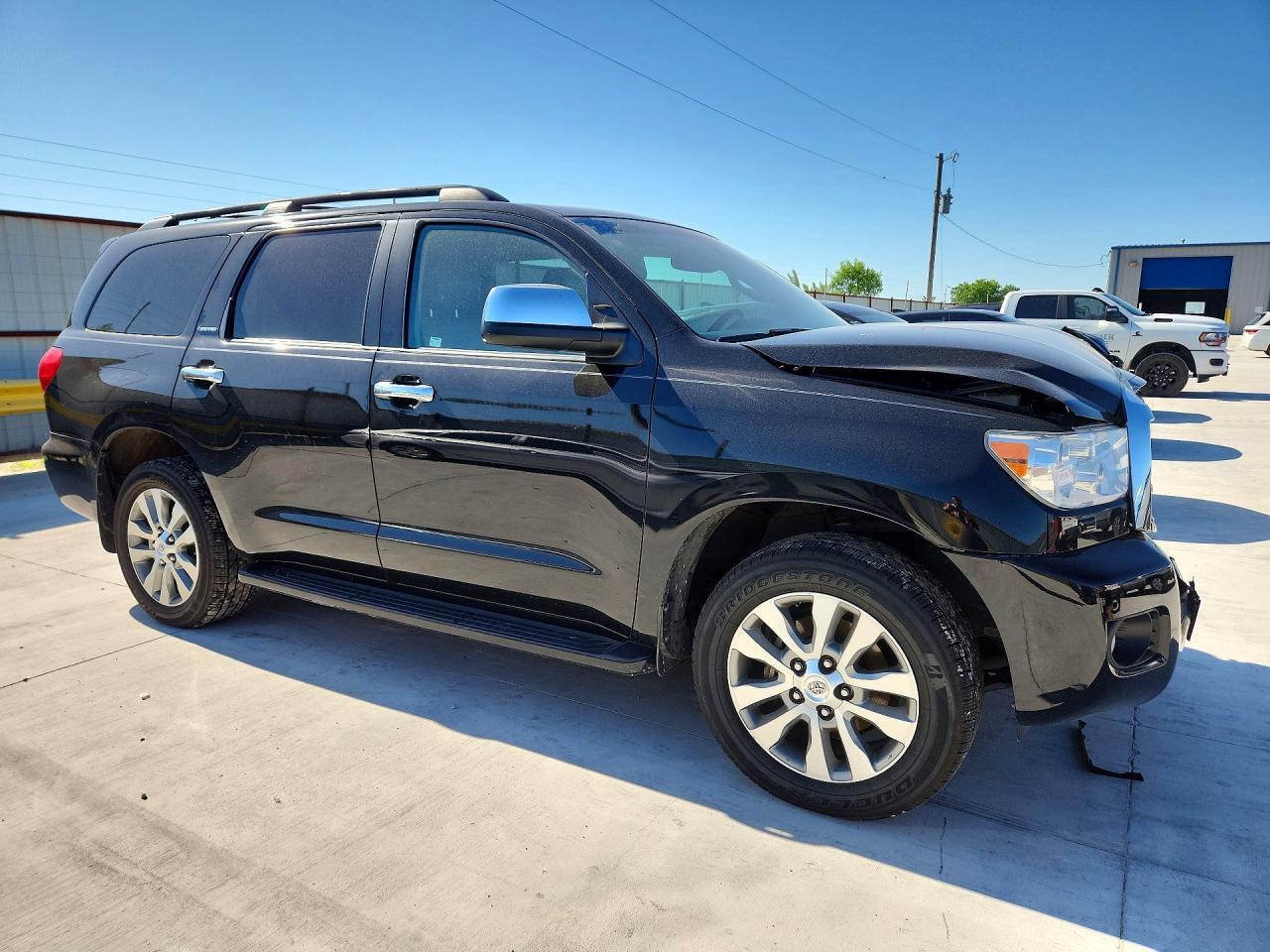 2016 Toyota Sequoia Limited - Image 4