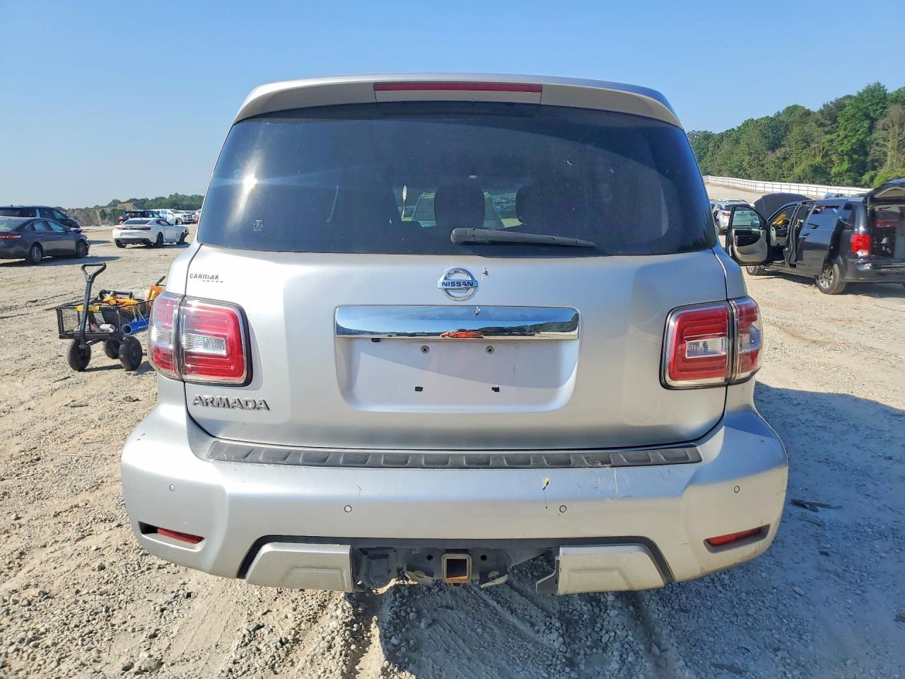 2017 Nissan Armada Sv - Фото 6