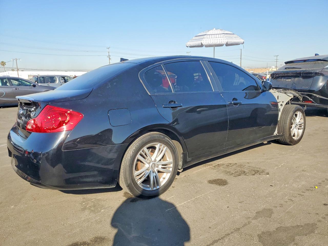 2013 Infiniti G37 Sedan Journey - Фото 3