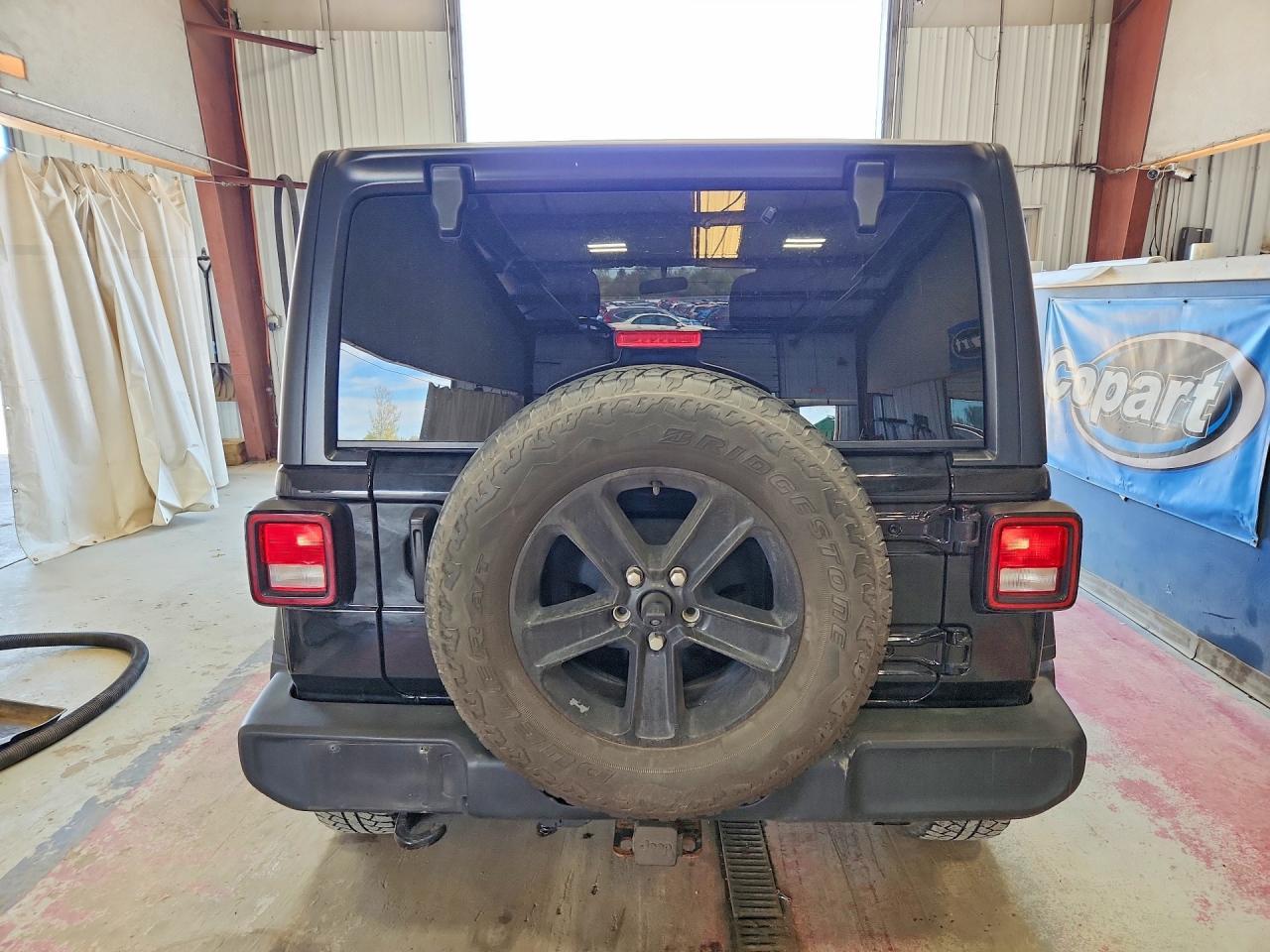 2021 Jeep Wrangler Unlimited Sport - Фото 6