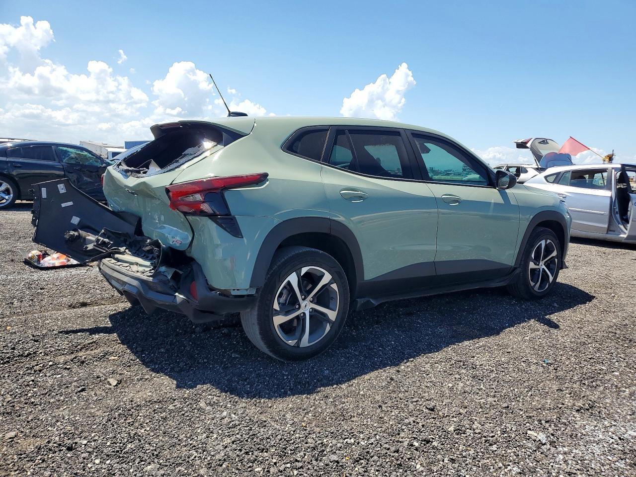 2024 Chevrolet Trax 1Rs - Фото 3