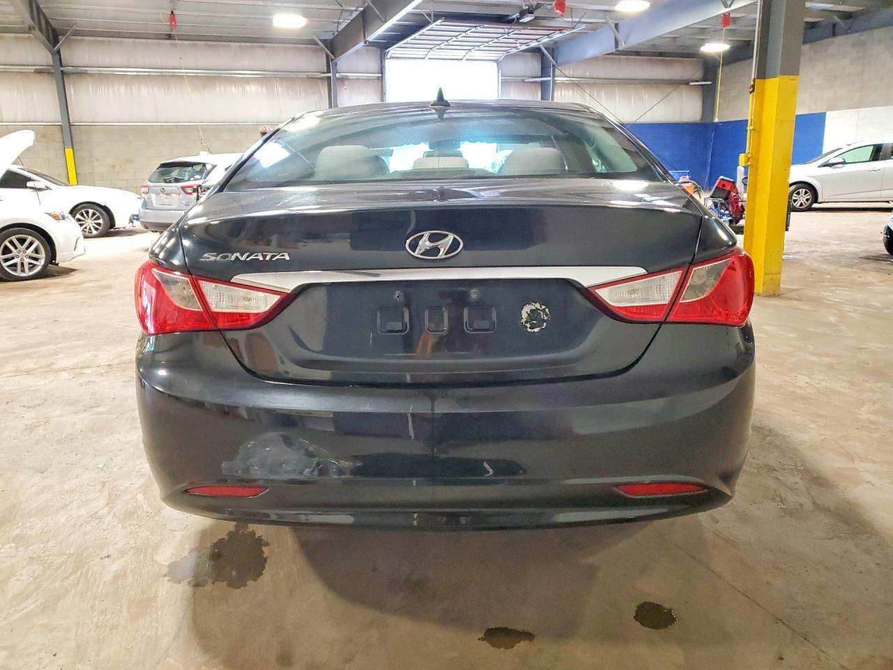 2011 Hyundai Sonata Gls - Фото 6