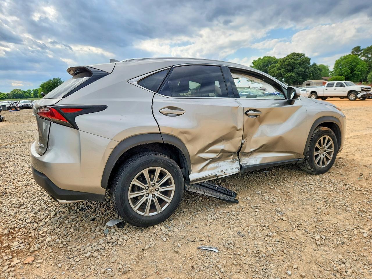 2017 Lexus Nx200T - Image 3