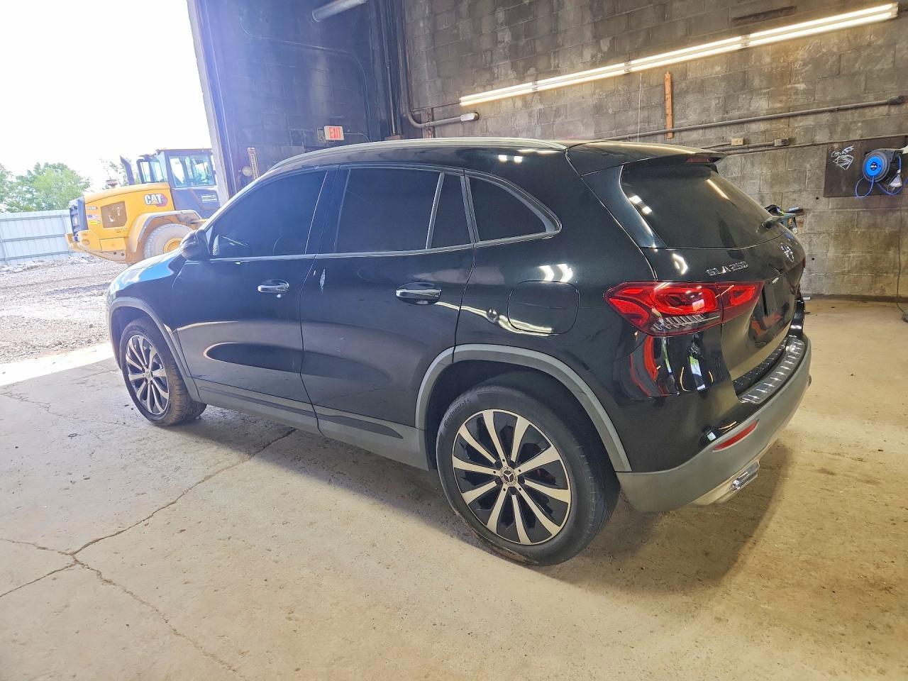 2021 Mercedes-Benz Gla 250 - Фото 2